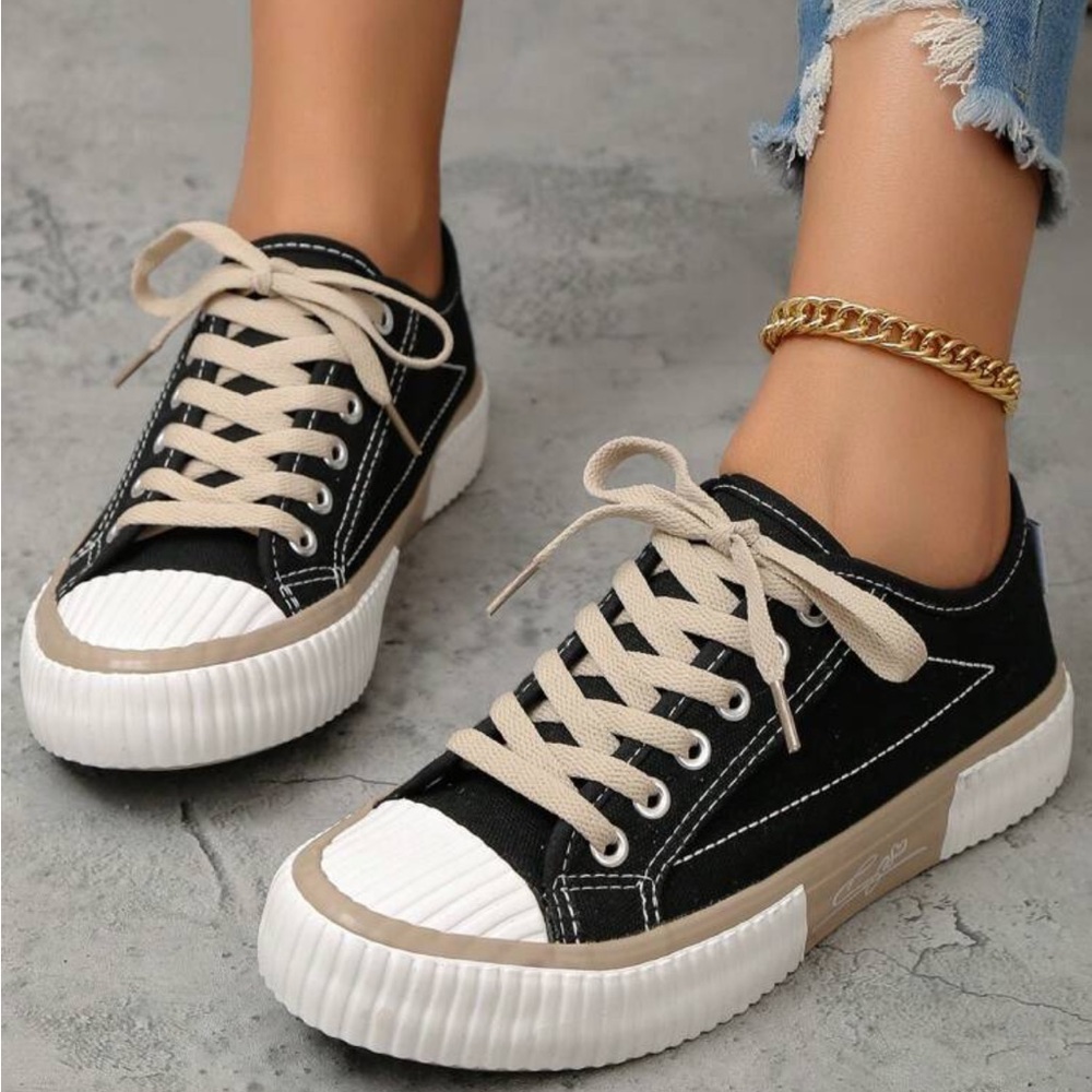 Low Top Wide Fit Canvas Sneakers, Preppy Colorblock Black Flat Shoes - Picture 3 of 6